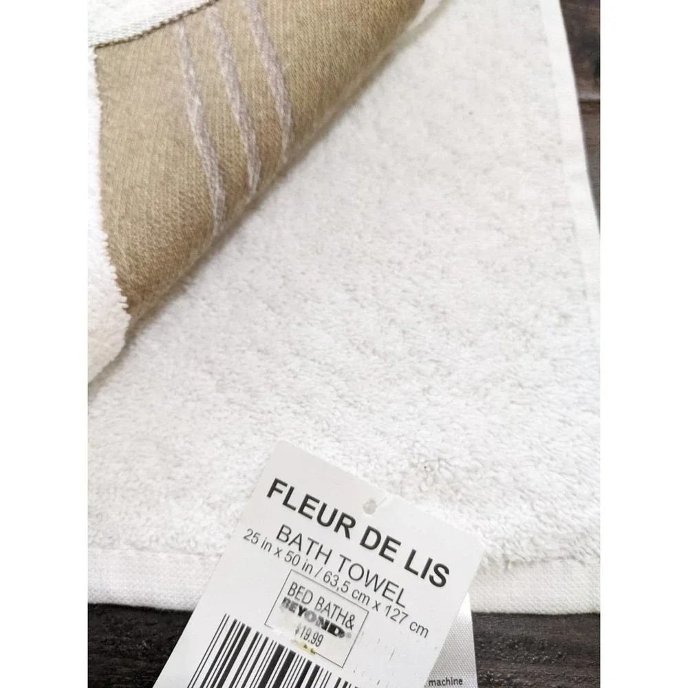 New bacova fleur de LIS embroidery embroidered bath towel classic style